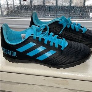 Boys size 2 adidas predators